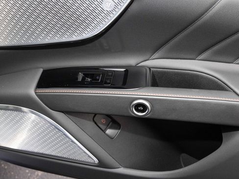 Used 2023 Maserati Grecale Modena image 63