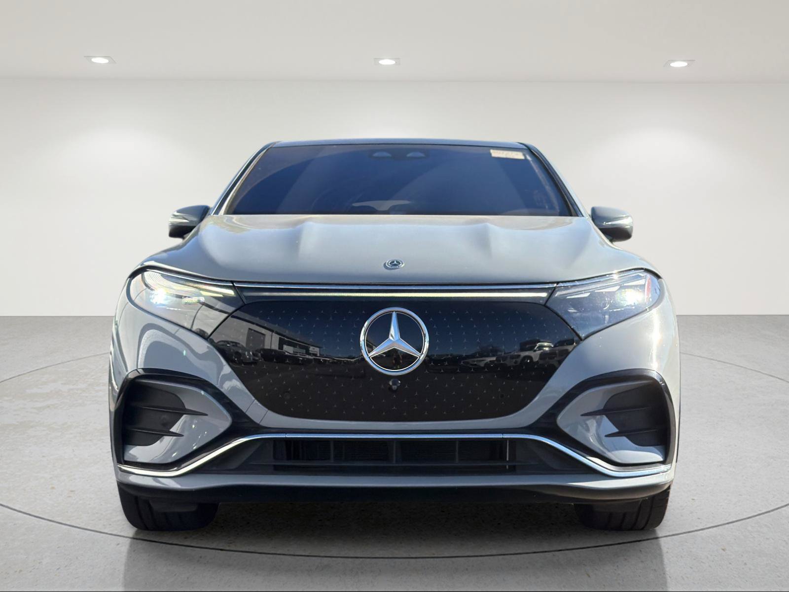 Used 2023 Mercedes-Benz EQS 580 4MATIC SUV image 7