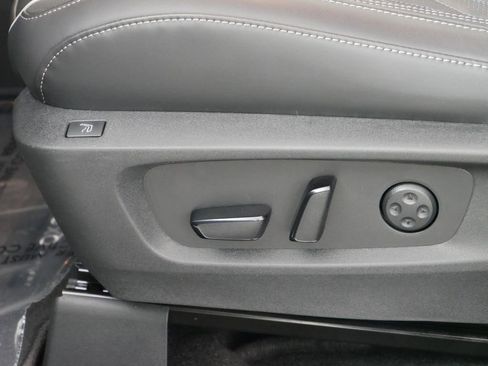 New 2026 INFINITI QX60 Autograph image 12