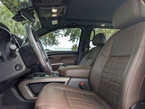 Used 2022 Nissan Titan Platinum Reserve w/ Moonroof Package AWD/4WD image 15