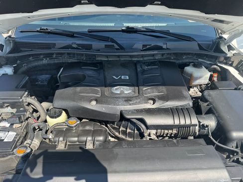 Used 2016 INFINITI QX80 4WD w/ Deluxe Technology Package image 29