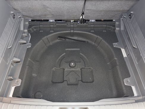 Used 2024 Hyundai Kona SEL FWD image 29