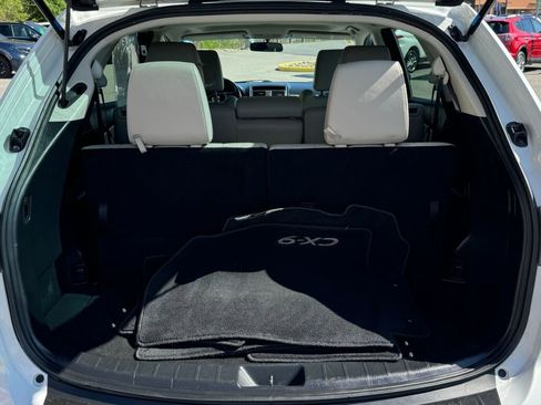 Used 2012 MAZDA CX-9 Touring w/ Moonroof & Bose Audio Pkg AWD/4WD image 19