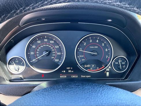 Used 2019 BMW 330i xDrive Wagon w/ Premium Package image 26