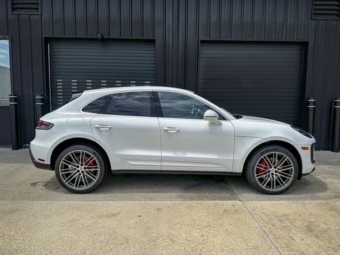 New 2026 Porsche Macan S AWD/4WD image 4