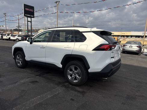 Used 2023 Toyota RAV4 XLE image 6