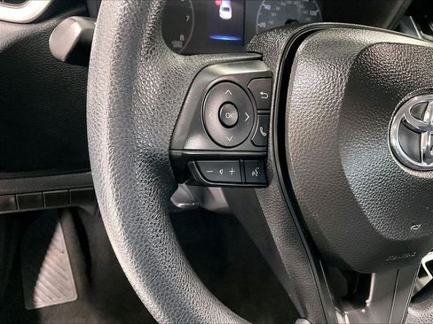 Certified 2025 Toyota Corolla LE FWD image 22