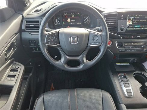 Certified 2023 Honda Passport TrailSport image 10