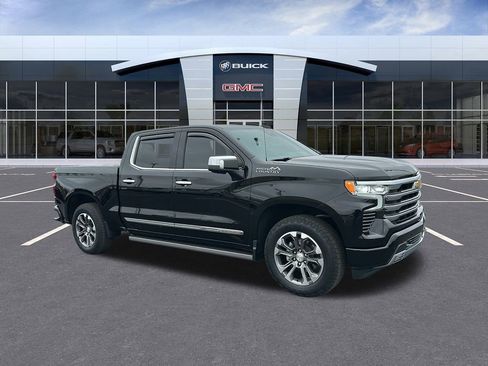 Certified 2023 Chevrolet Silverado 1500 High Country w/ Technology Package image 7