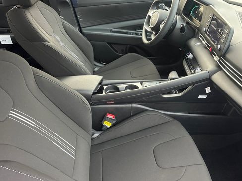 New 2026 Hyundai Elantra Blue image 14