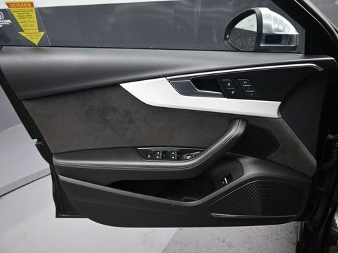 Used 2018 Audi S4 Prestige w/ Prestige Package image 9