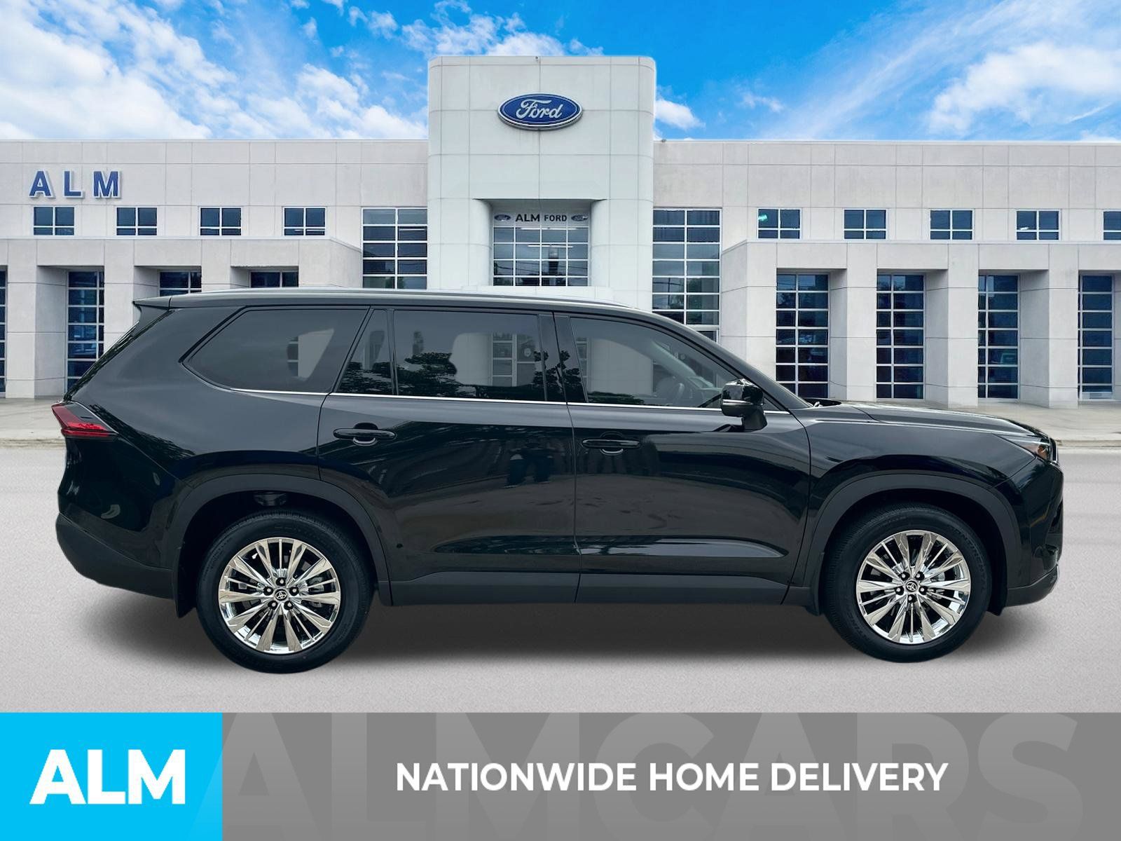 Used 2026 Toyota Grand Highlander AWD image 4