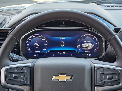 Used 2025 Chevrolet Silverado 1500 LT w/ Protection Package AWD/4WD image 16