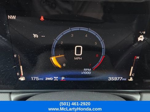 Used 2025 Chevrolet TrailBlazer LT AWD/4WD image 31