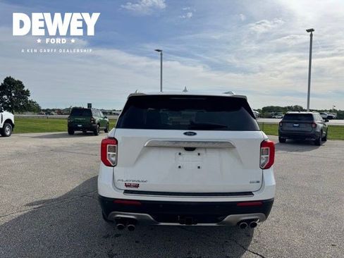 Used 2020 Ford Explorer Platinum w/ Premium Technology Package AWD/4WD image 12