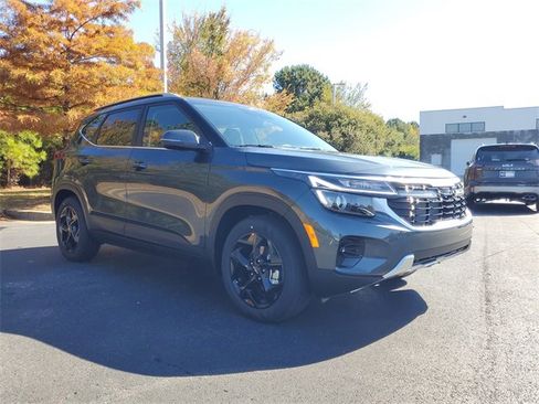 New 2026 Kia Seltos EX image 3