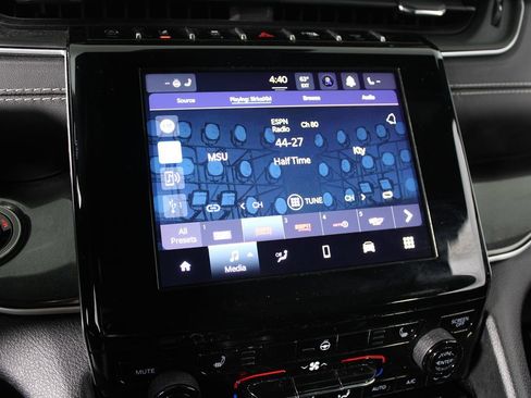 Used 2022 Jeep Grand Cherokee Altitude RWD image 24