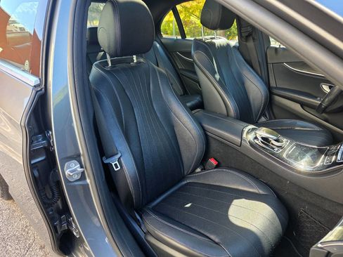Used 2017 Mercedes-Benz E 300 image 40
