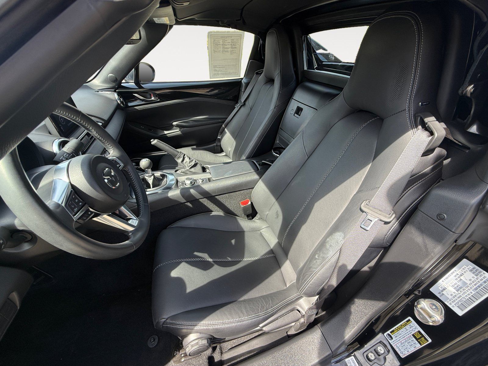Used 2022 MAZDA MX-5 Miata RF Grand Touring RWD image 10