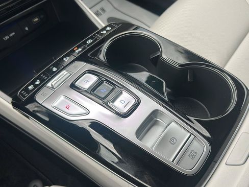 Certified 2024 Hyundai Tucson Limited AWD/4WD image 22