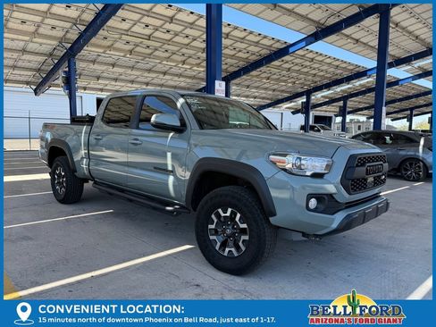 Used 2023 Toyota Tacoma TRD Off-Road AWD/4WD image 4