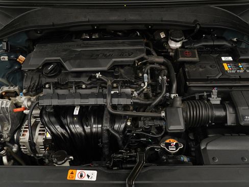Certified 2022 Hyundai Kona SE AWD/4WD image 30