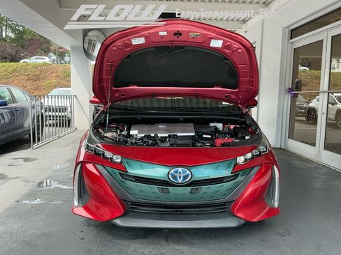 Used 2018 Toyota Prius Prime Plus FWD image 20