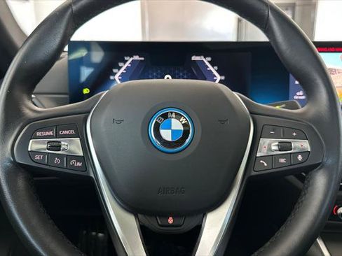 Used 2023 BMW i4 eDrive35 w/ Premium Package RWD image 22