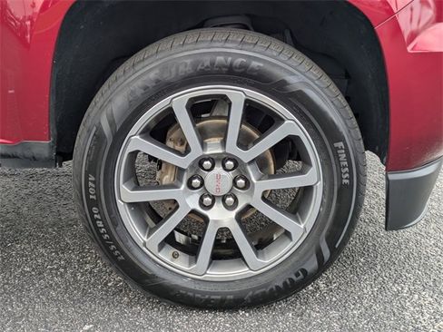 Used 2019 GMC Canyon Denali image 12