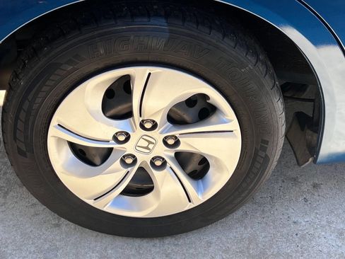 Used 2012 Honda Civic LX image 10