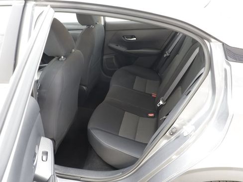 Used 2023 Nissan Sentra SV FWD image 14