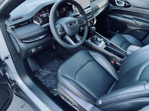 New 2026 Jeep Compass Limited image 16