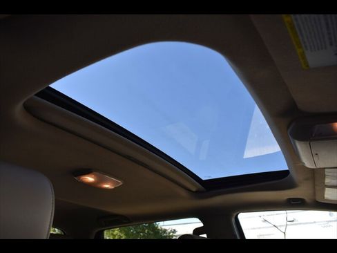 Used 2013 Toyota Tundra Limited image 34