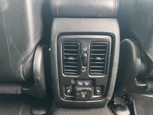 Used 2023 Dodge Durango R/T w/ Blacktop Package image 12