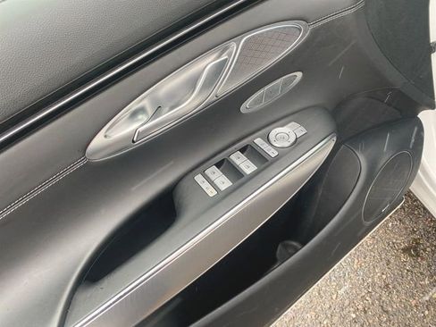 Used 2022 Genesis GV70 2.5T w/ Select Package image 23