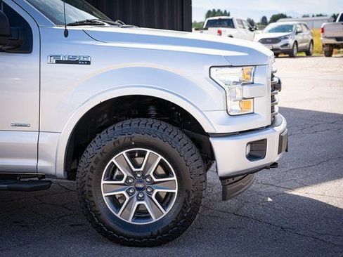 Used 2017 Ford F150 XLT w/ Equipment Group 302A Luxury AWD/4WD image 5
