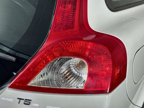 Used 2009 Volvo C30 T5 FWD image 28