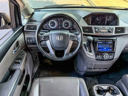 Used 2016 Honda Odyssey EX-L image 30