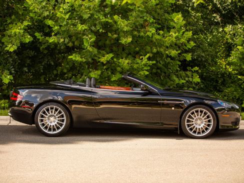 Used 2007 Aston Martin DB9 Volante RWD image 7