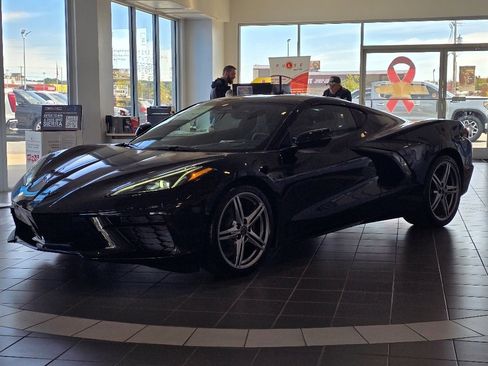 New 2026 Chevrolet Corvette Stingray Coupe image 2