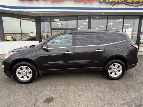 Used 2013 Chevrolet Traverse LT AWD/4WD image 4