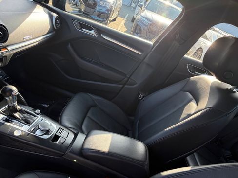 Used 2020 Audi A3 2.0T Premium image 31