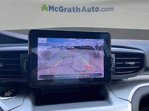 Used 2021 Ford Explorer XLT AWD/4WD image 17