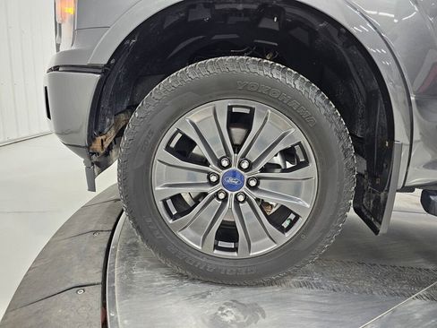 Used 2018 Ford F150 Lariat image 11