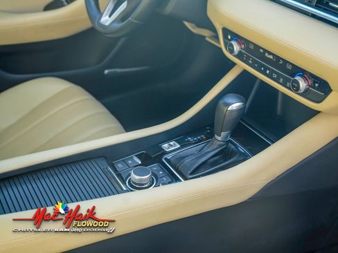 Used 2021 MAZDA MAZDA6 Grand Touring image 12