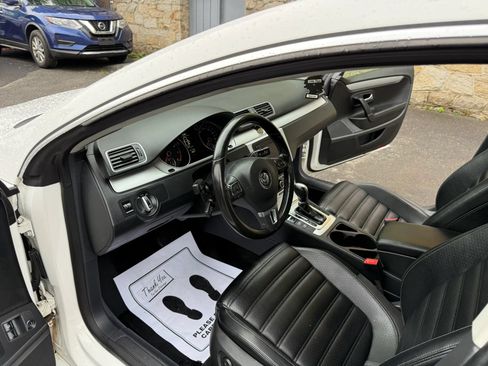 Used 2012 Volkswagen CC R-Line FWD image 27