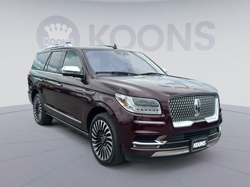 Used 2018 Lincoln Navigator Black Label AWD/4WD image 18