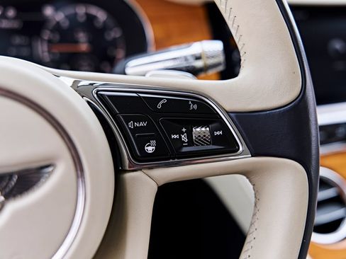Used 2020 Bentley Continental GT AWD/4WD image 59