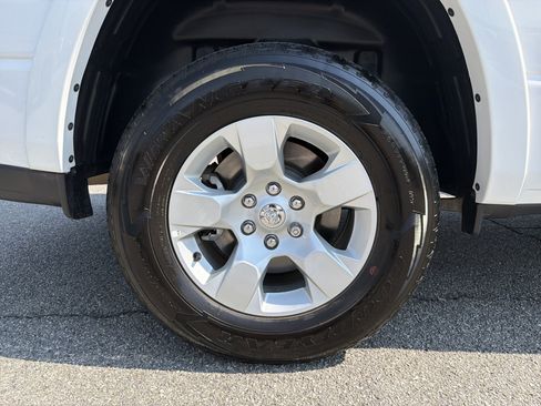 Used 2025 RAM 1500 Big Horn image 28