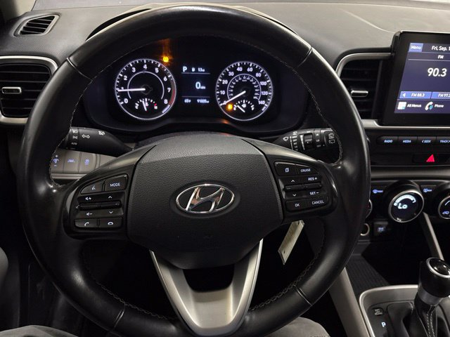 Used 2022 Hyundai Venue SEL FWD image 33